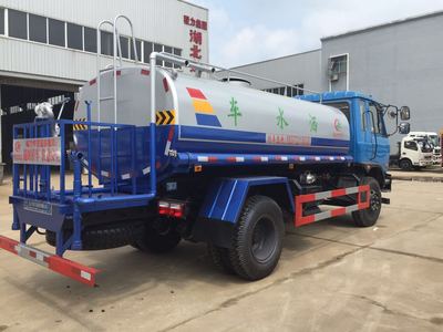 莆田6噸綠化灑水車與工地降塵灑水車的應(yīng)用與優(yōu)勢